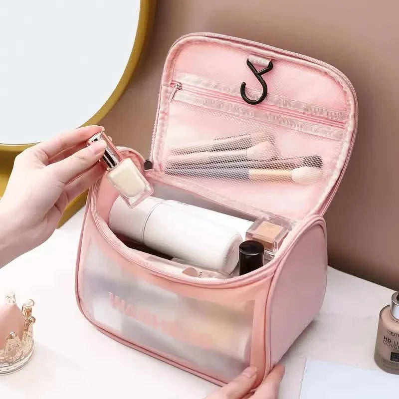 Water-Resistant Toiletry Bag Beauty & Personal Care - Tophatter Daily Deals