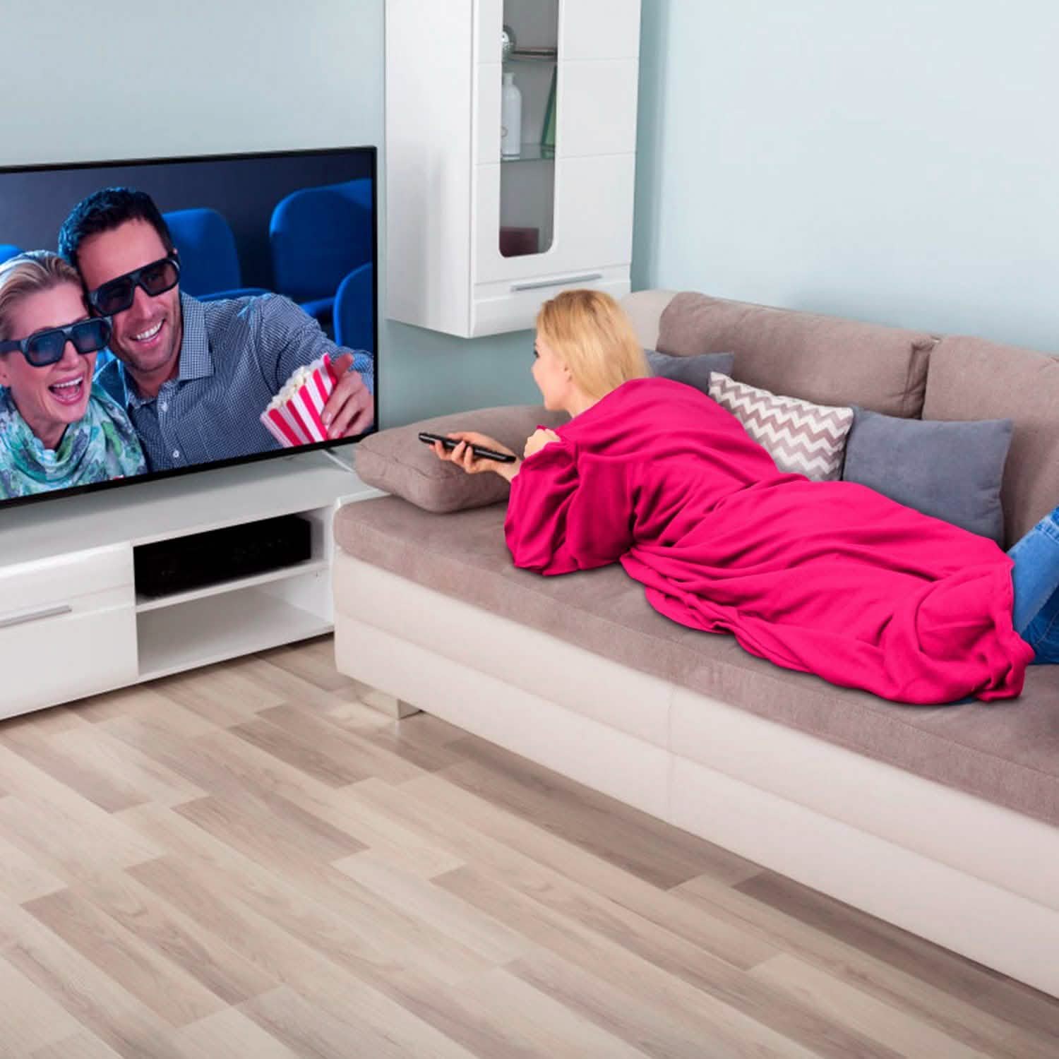 Wearable Fleece Blanket with Sleeves Women's Loungewear - Tophatter Daily Deals