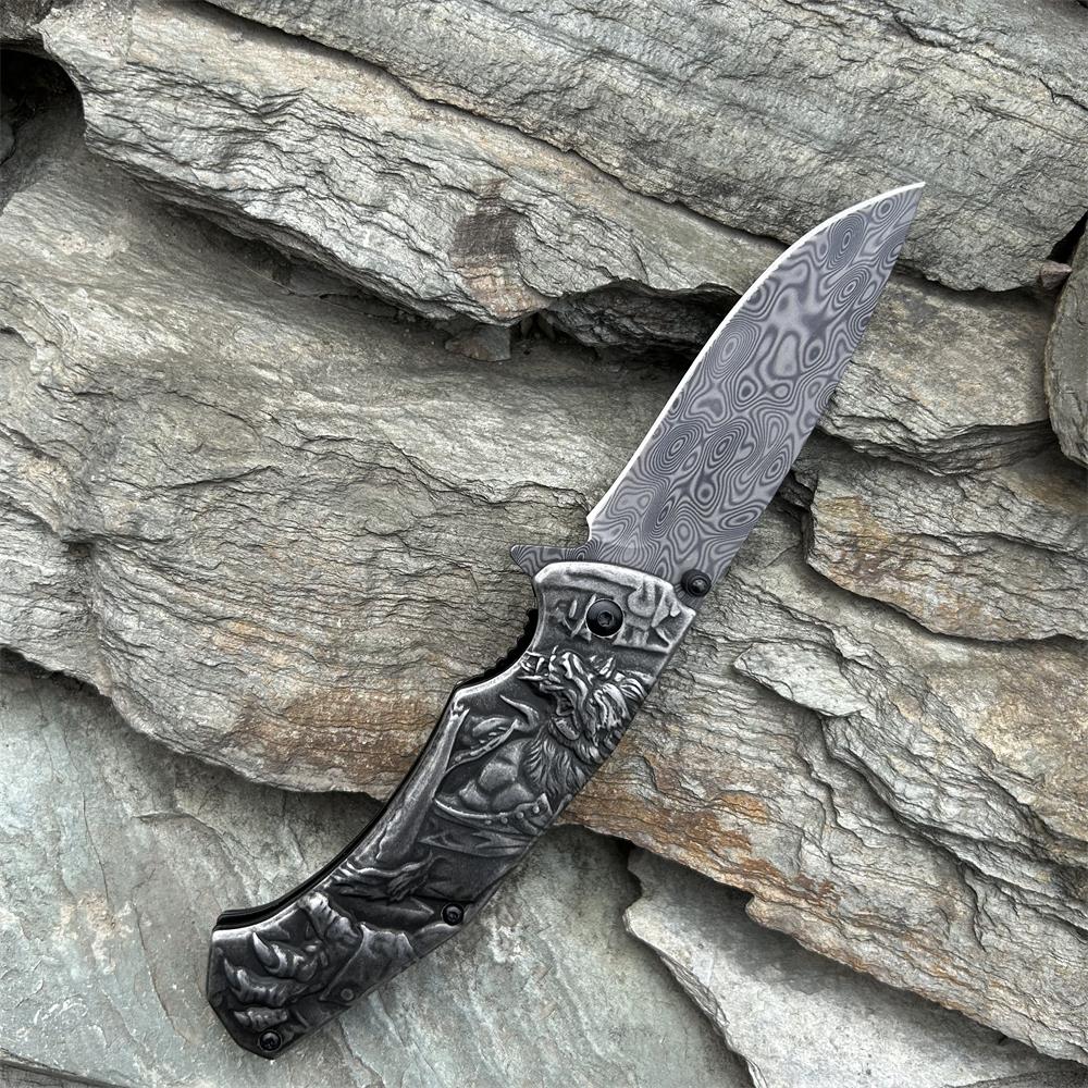 Werewolf Folding Knife - Tophatter Daily Deals