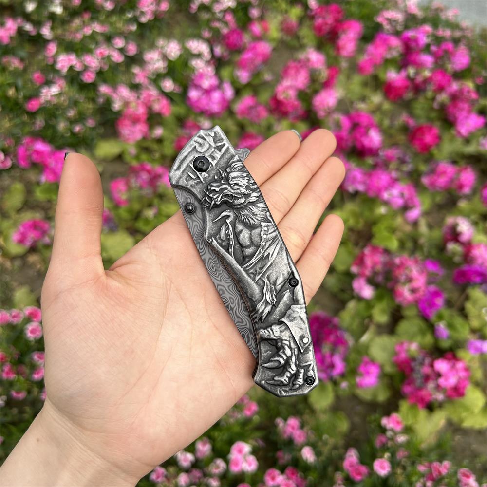 Werewolf Folding Knife - Tophatter Daily Deals