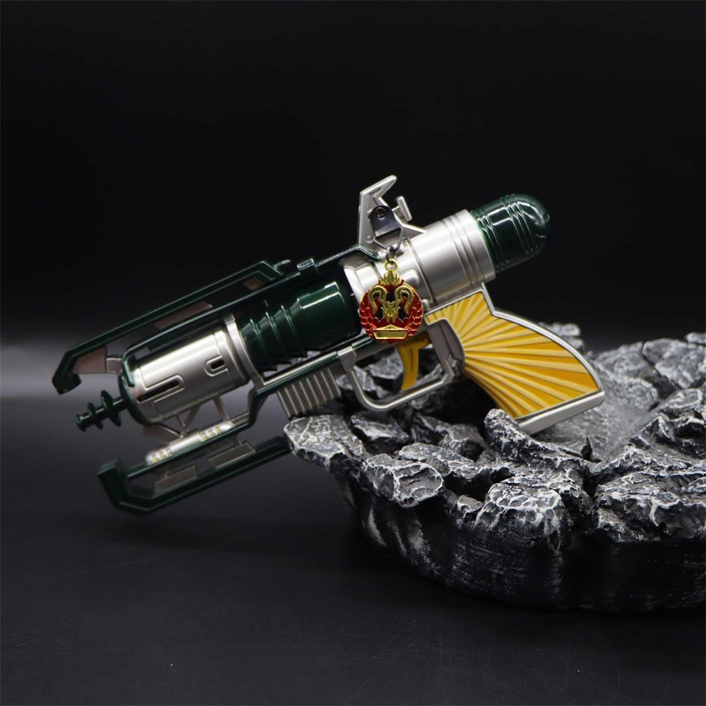 Wingman Sun Burst Life Size Metal Replica - Tophatter Daily Deals