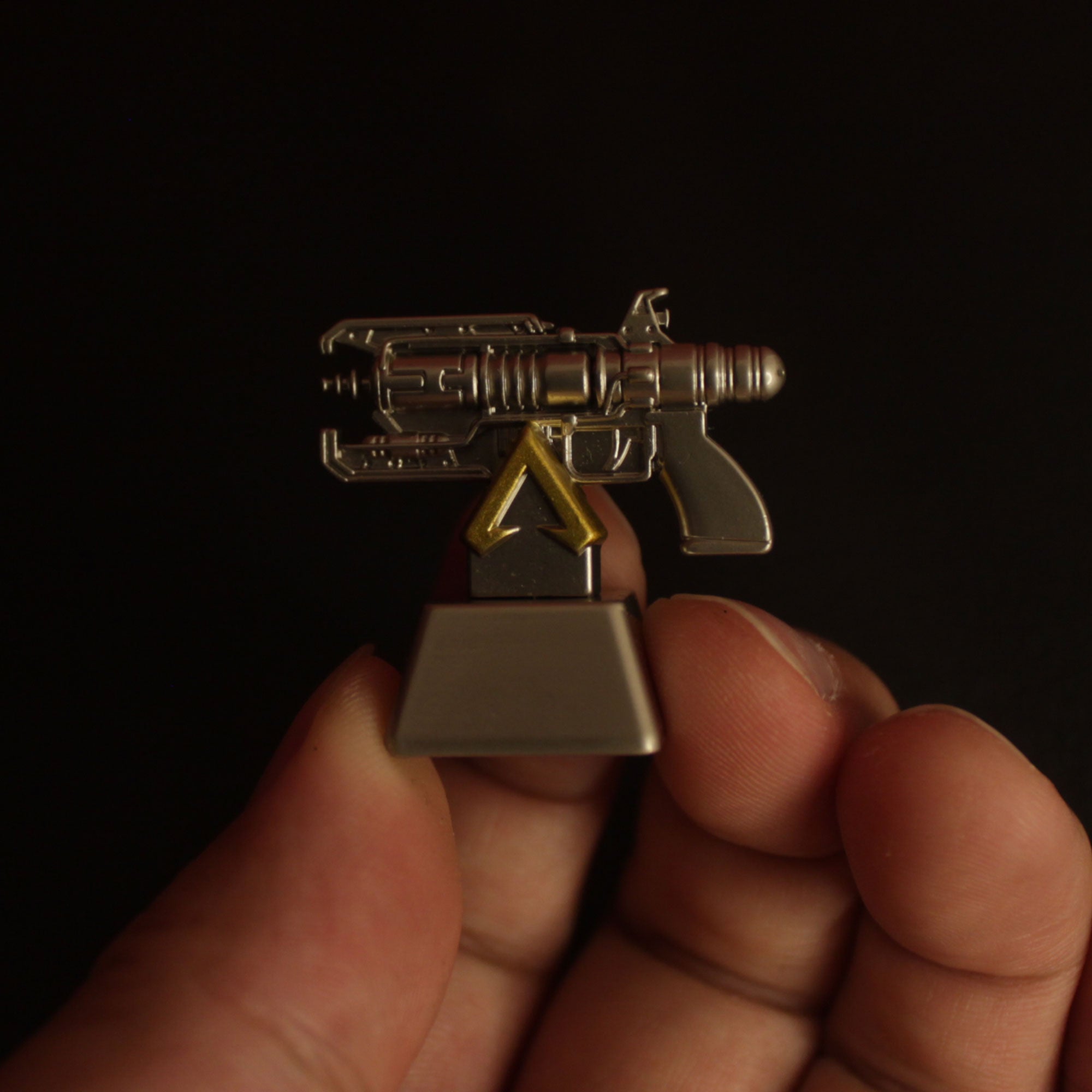 Alloy Mechanical Keyboard Caps Octane Wingman Wraith Heirloom Octane Heirloom Keycap - Tophatter Daily Deals