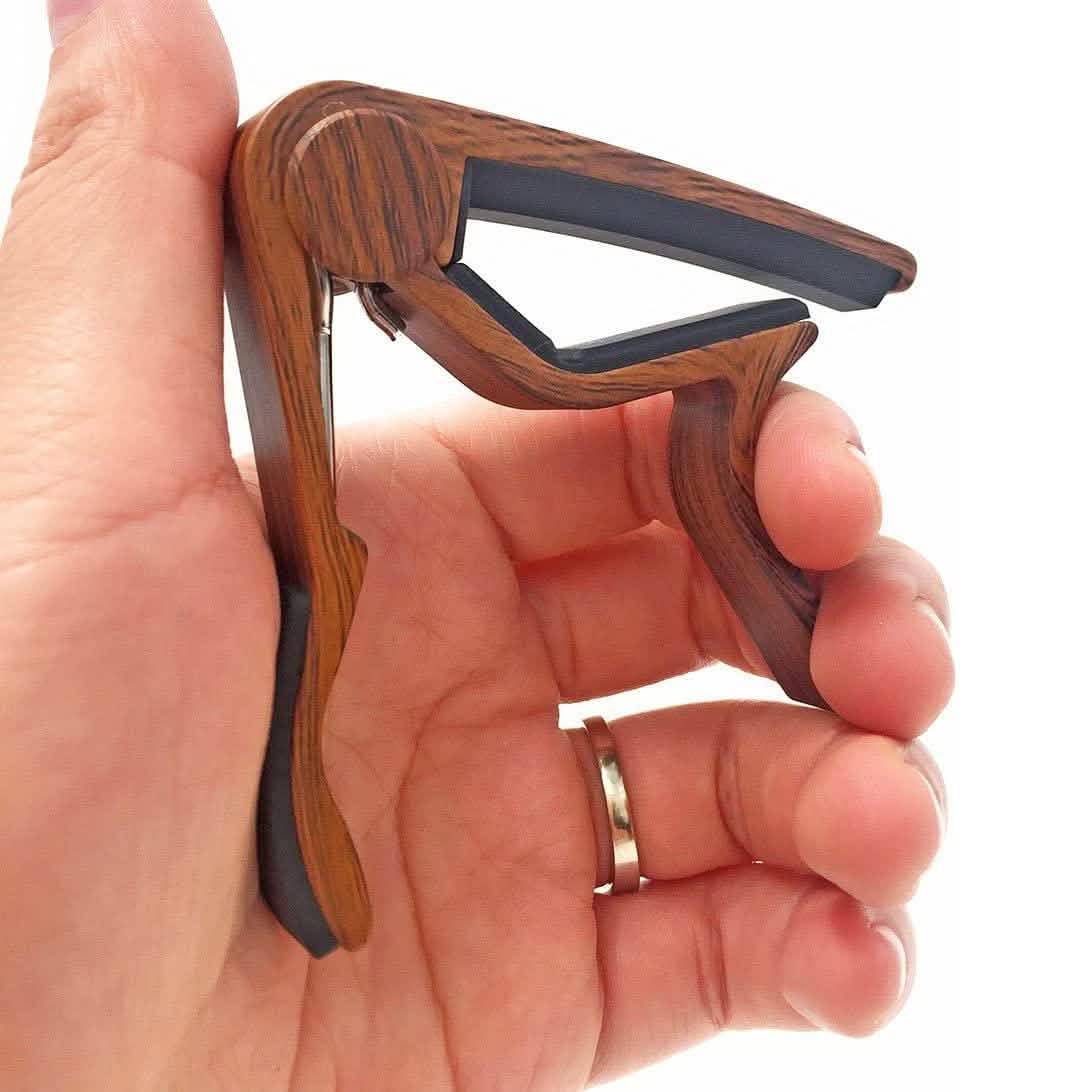 WINGO Quick-Change Capo for 6 String Steel Acoustic and Electric Guitars School, Office & Art Supplies - Tophatter Daily Deals