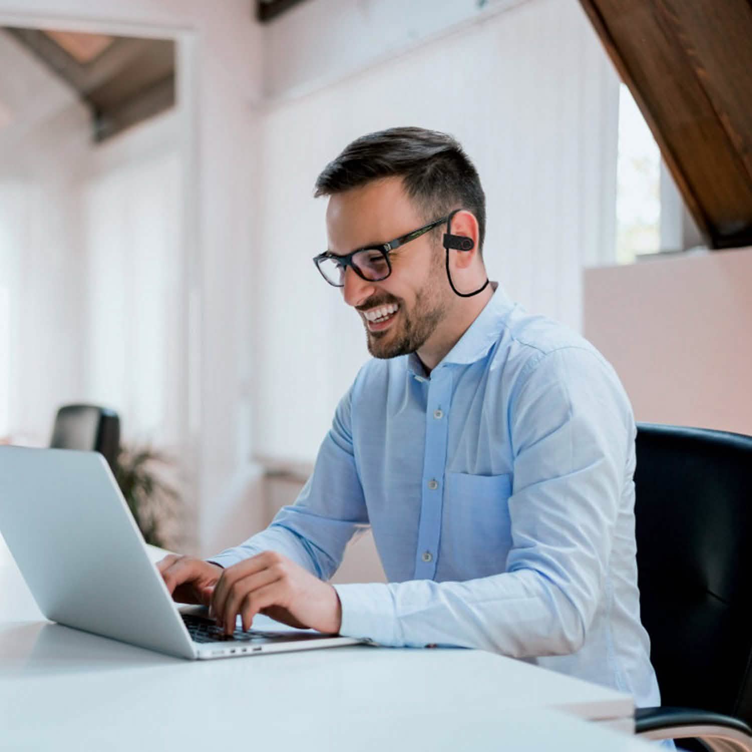 Wireless Headset IPX7 Waterproof Headphones - Tophatter Daily Deals