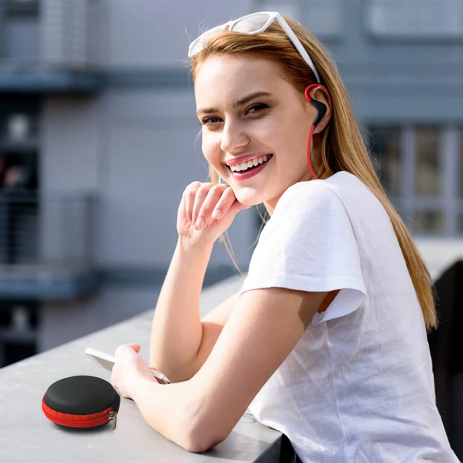 Wireless Headsets V4.1 Sport In-Ear Stereo Headphones Headphones - Tophatter Daily Deals