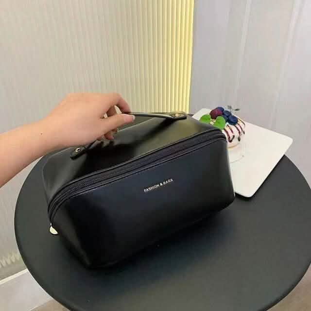 Women Makeup Organizer Toiletry Leather Bag Black Beauty & Personal Care - Tophatter Daily Deals