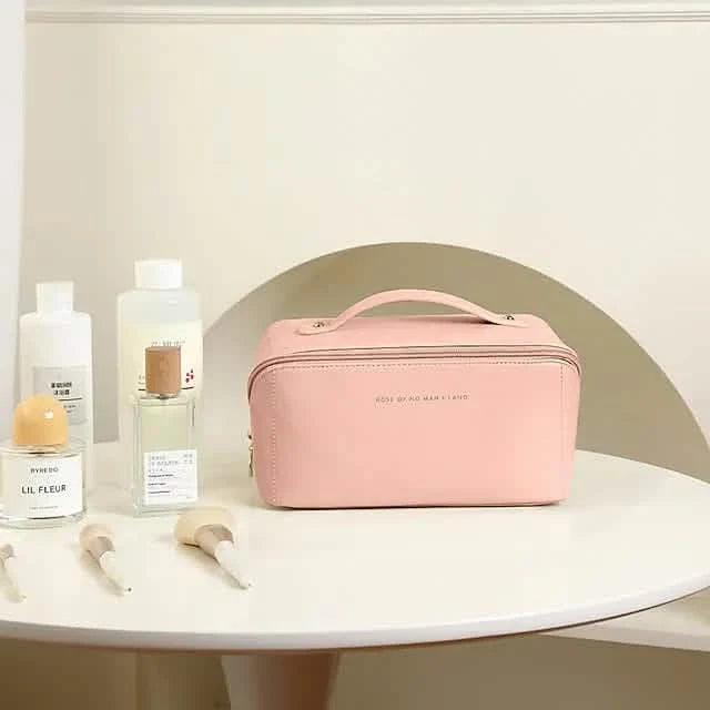 Women's Large Capacity Portable Cosmetic Bag Handbags & Wallets - Tophatter Daily Deals