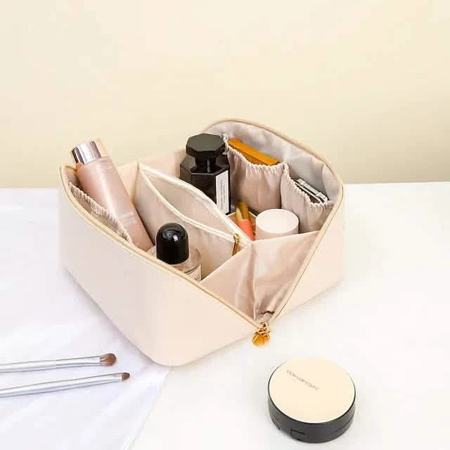 Women's Large Capacity Portable Cosmetic Bag Handbags & Wallets - Tophatter Daily Deals