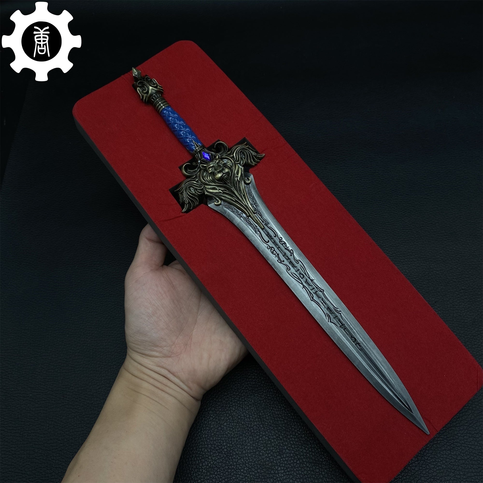 WOW Classical Metal Weapons Collection 24 Options 30cm Royale Guard Sword - Tophatter Daily Deals