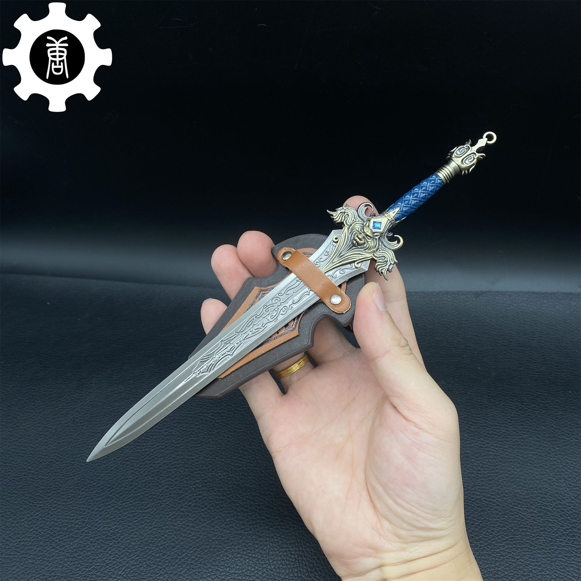 WOW Classical Metal Weapons Collection 24 Options 22cm Royale Guard Sword - Tophatter Daily Deals