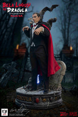 Dracula (1931) - Bela Lugosi as Dracula Deluxe Version Statue Statue - Tophatter Daily Deals