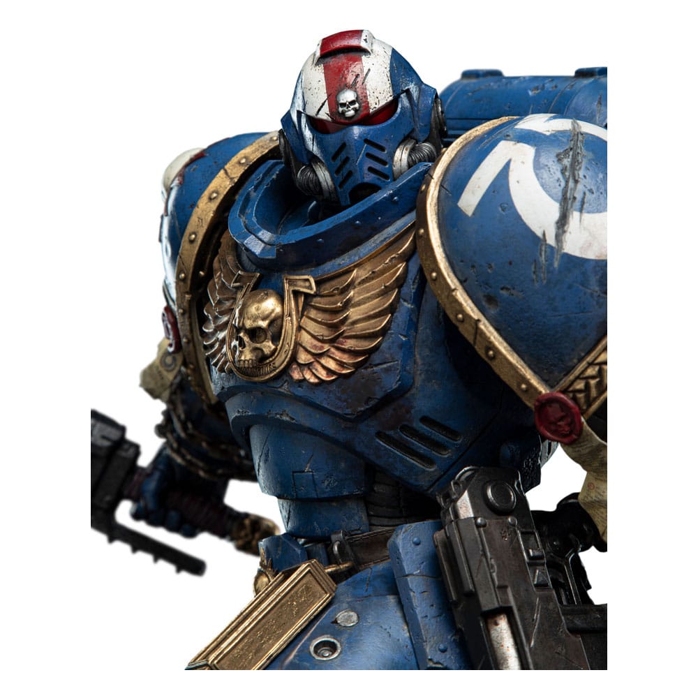 Warhammer 40,000: Space Marine 2 - Lieutenant Titus Battleline Edition Official Weta Workshop Statue Statue - Tophatter Daily Deals