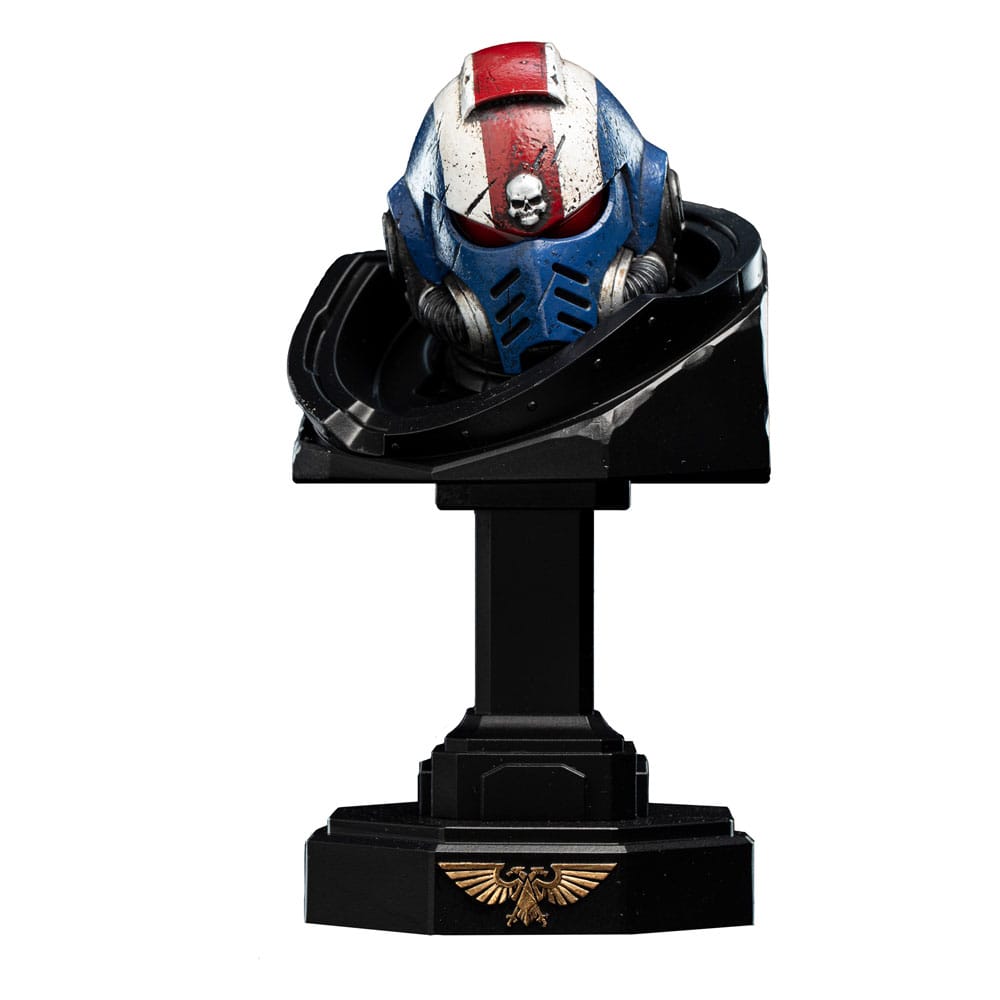 Warhammer 40,000: Space Marine 2 - Lieutenant Titus Battleline Edition Official Weta Workshop Statue Statue - Tophatter Daily Deals