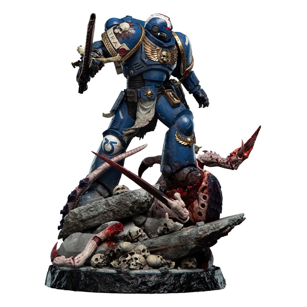Warhammer 40,000: Space Marine 2 - Lieutenant Titus Battleline Edition Official Weta Workshop Statue Statue - Tophatter Daily Deals