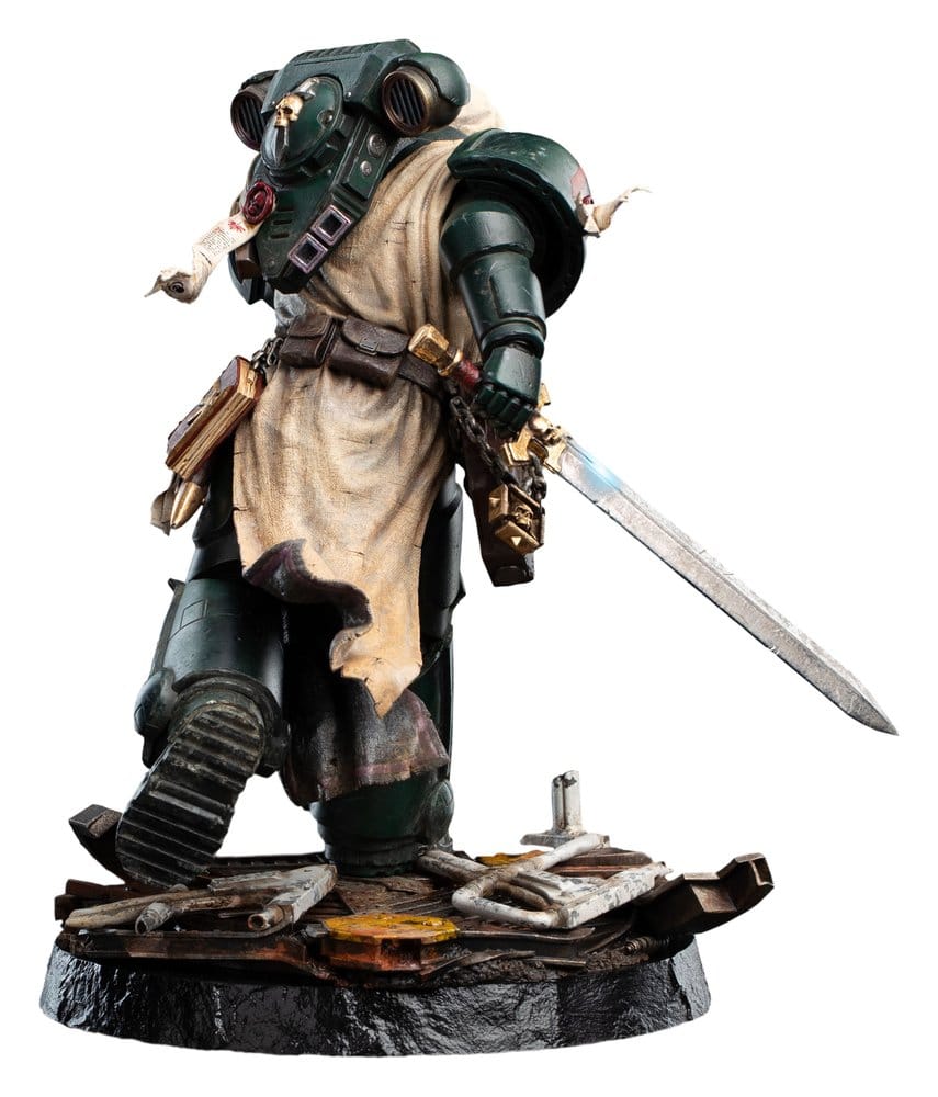 Warhammer 40,000 - Dark Angels Veteran Statue Official Weta Workshop Statue - Tophatter Daily Deals