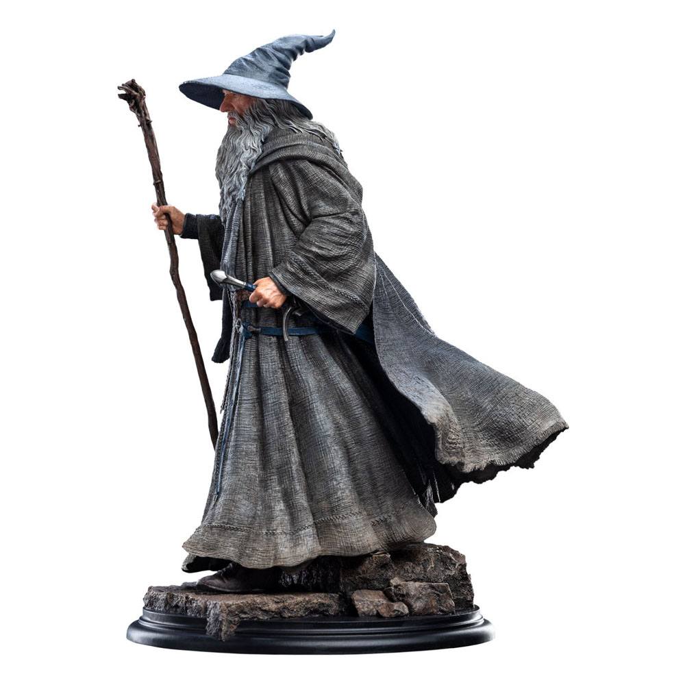 The Lord of the Rings - Gandalf the Grey Pilgrim (Classic Series) Statue | Weta Workshop Statue - Tophatter Daily Deals