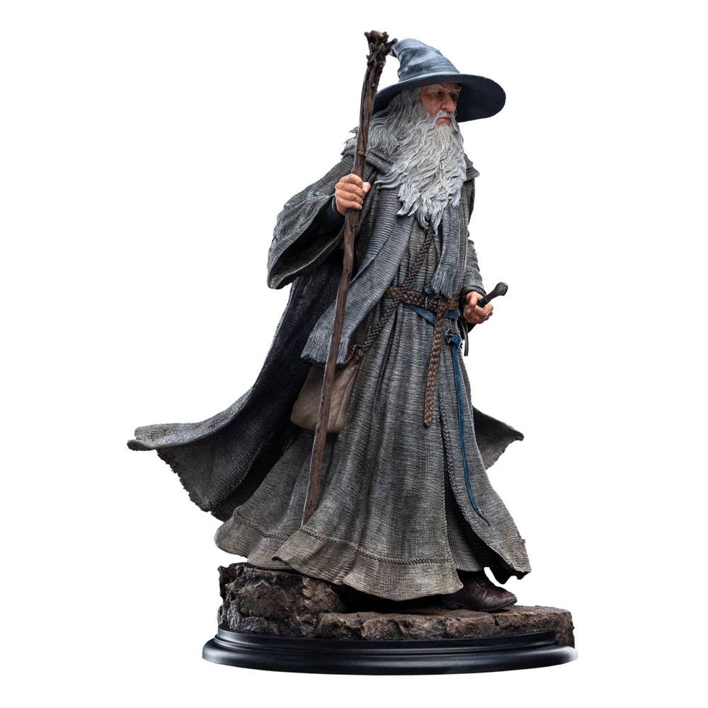 The Lord of the Rings - Gandalf the Grey Pilgrim (Classic Series) Statue | Weta Workshop Statue - Tophatter Daily Deals
