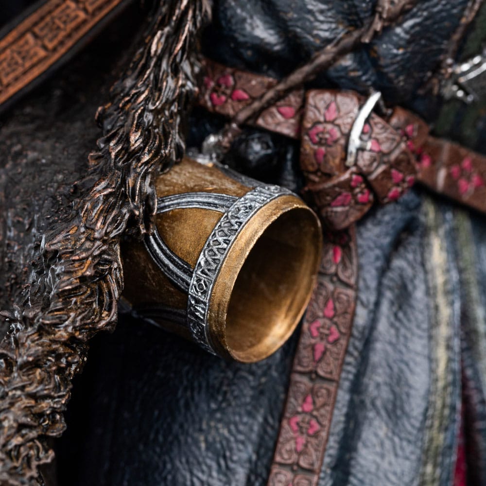 The Lord of the Rings - Boromir (Classic Series) Statue | Weta Workshop Statue - Tophatter Daily Deals