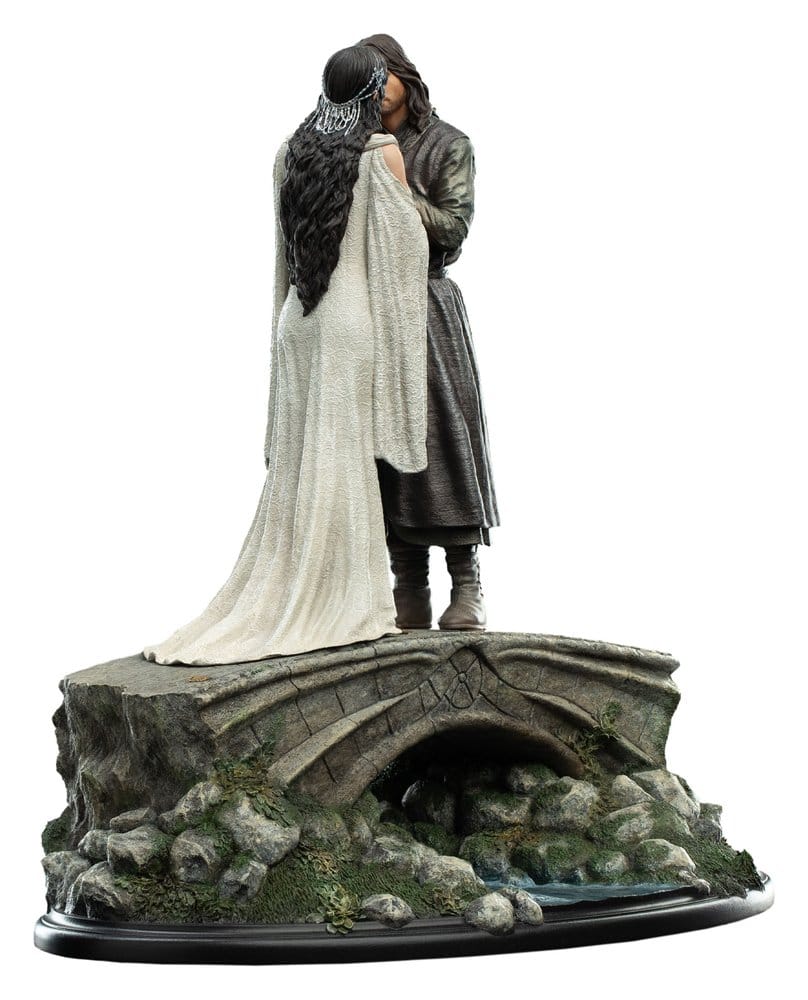 The Lord of the Rings - Aragorn & Arwen Mini Statue | Weta Workshop Statue - Tophatter Daily Deals