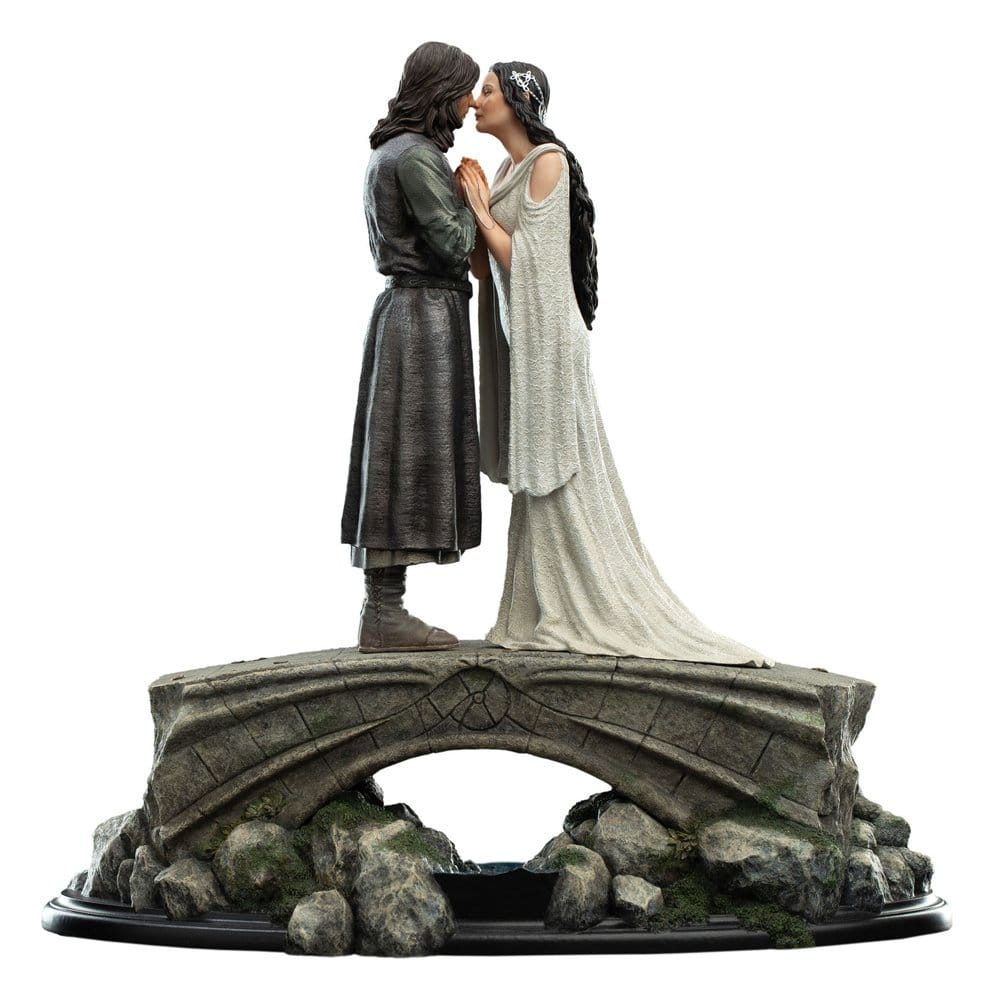 The Lord of the Rings - Aragorn & Arwen Mini Statue | Weta Workshop Statue - Tophatter Daily Deals