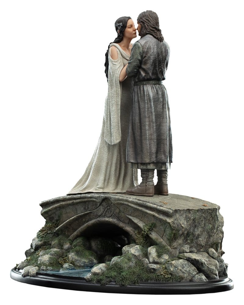 The Lord of the Rings - Aragorn & Arwen Mini Statue | Weta Workshop Statue - Tophatter Daily Deals