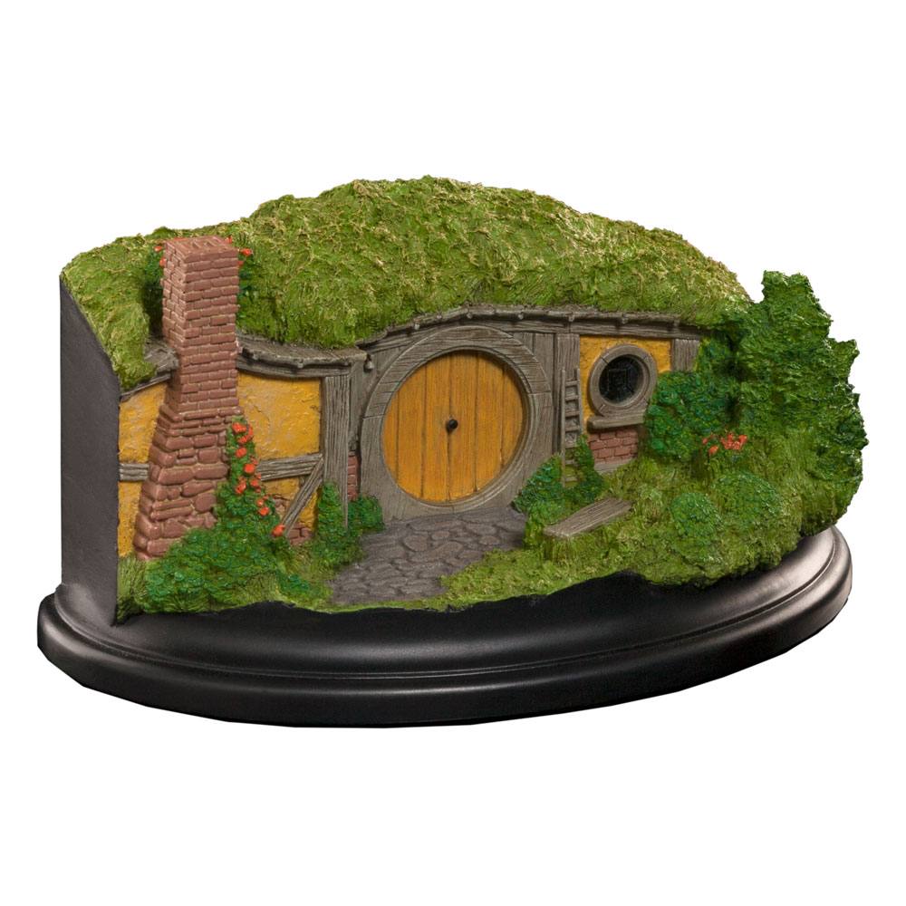 The Hobbit - 3 Bagshot Row Statue | Weta Workshop Statue - Tophatter Daily Deals