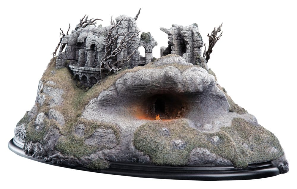 The Lord of the Rings - Weathertop Limited Edition Environment | Weta Workshop Collectible Display - Tophatter Daily Deals