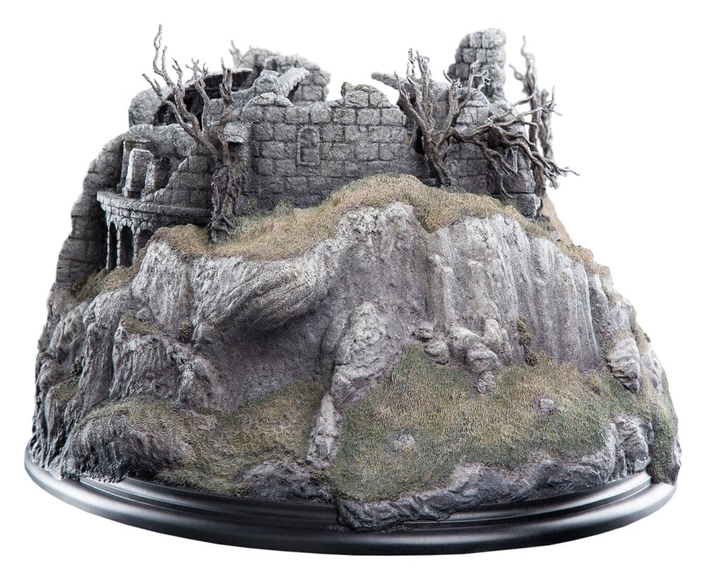 The Lord of the Rings - Weathertop Limited Edition Environment | Weta Workshop Collectible Display - Tophatter Daily Deals