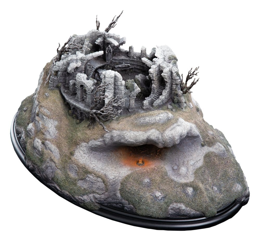 The Lord of the Rings - Weathertop Limited Edition Environment | Weta Workshop Collectible Display - Tophatter Daily Deals