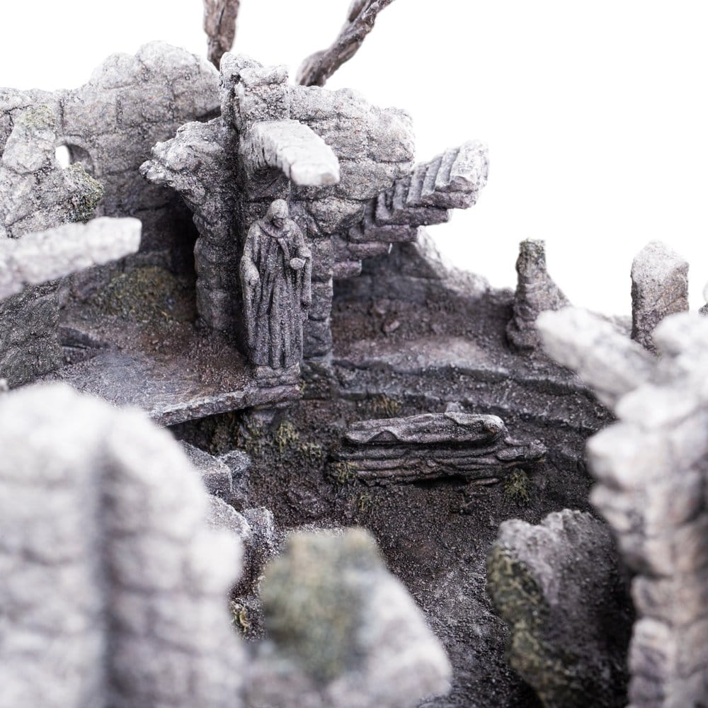 The Lord of the Rings - Weathertop Limited Edition Environment | Weta Workshop Collectible Display - Tophatter Daily Deals