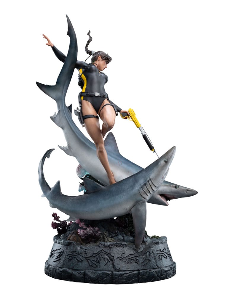 Tomb Raider - Lara Croft-Quest for Avalon Statue | Weta Workshop Statue - Tophatter Daily Deals