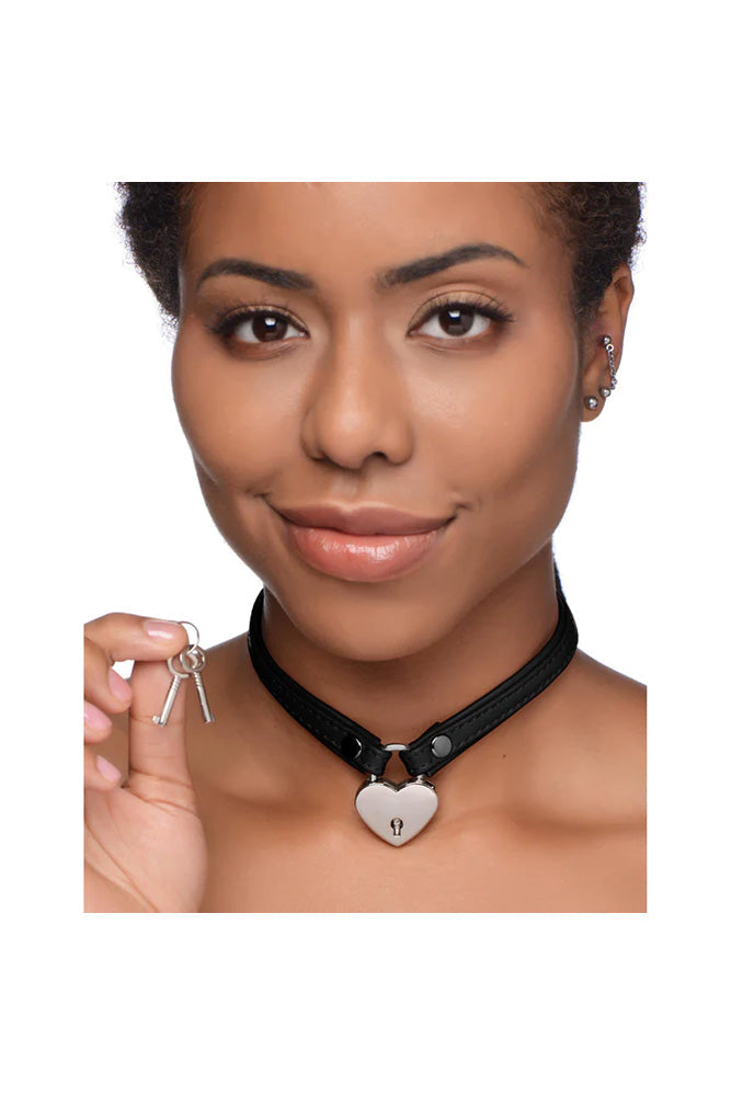 XR Brands - Master Series - Heart Lock Choker with Key - Black Leather BDSM - Tophatter Daily Deals