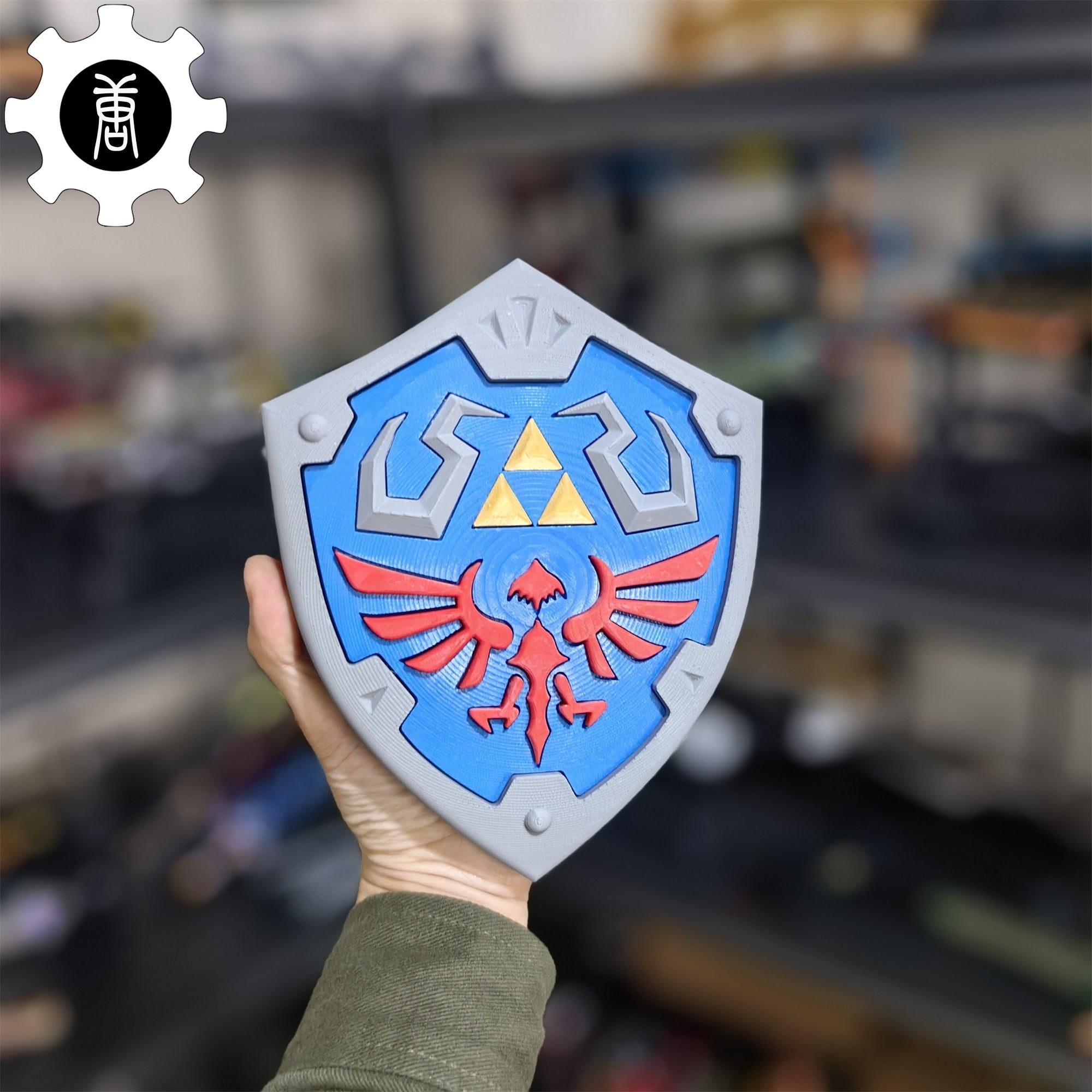 3D-Printed Link Master Sword Hylian Shield Replica - Tophatter Daily Deals
