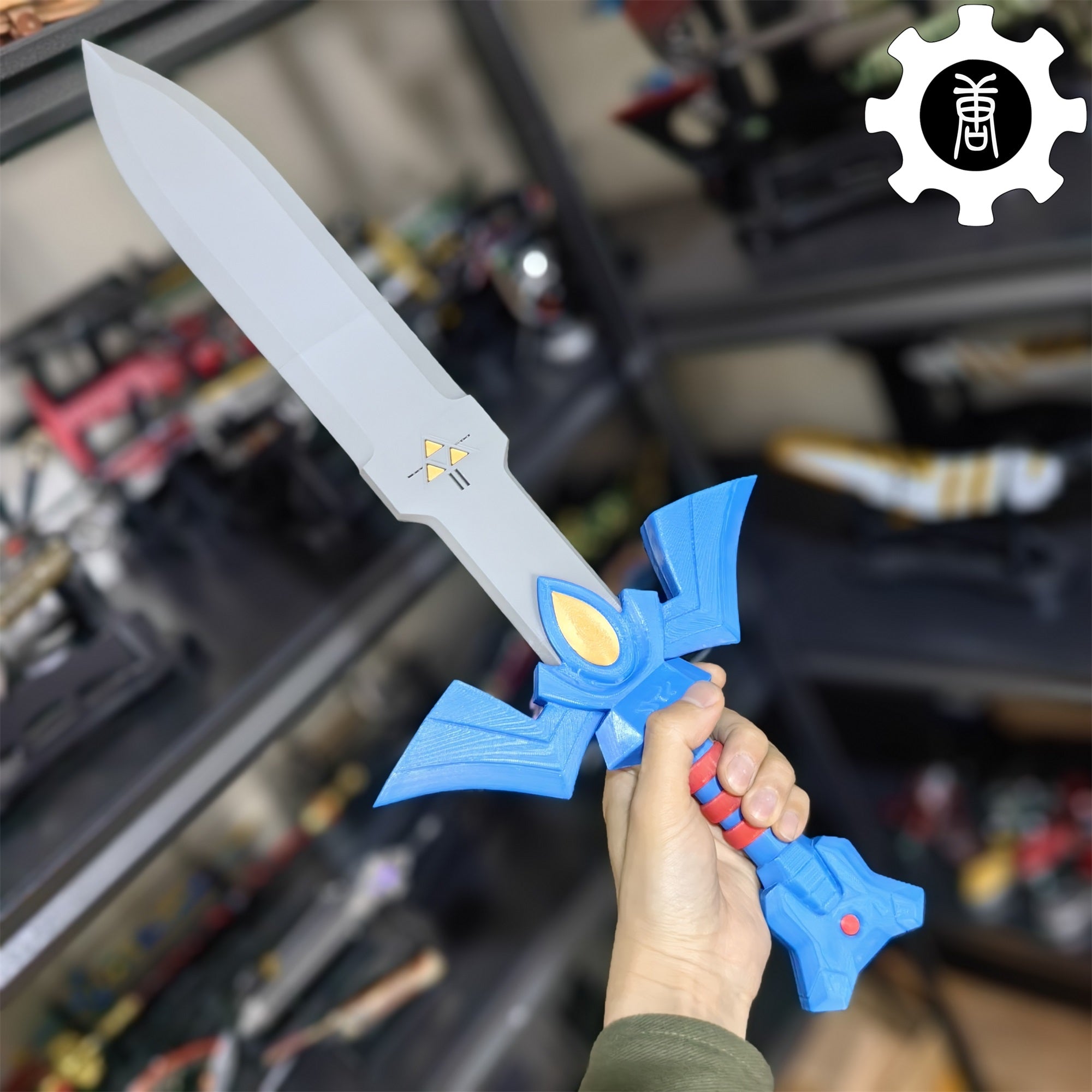 3D-Printed Link Master Sword Hylian Shield Replica - Tophatter Daily Deals
