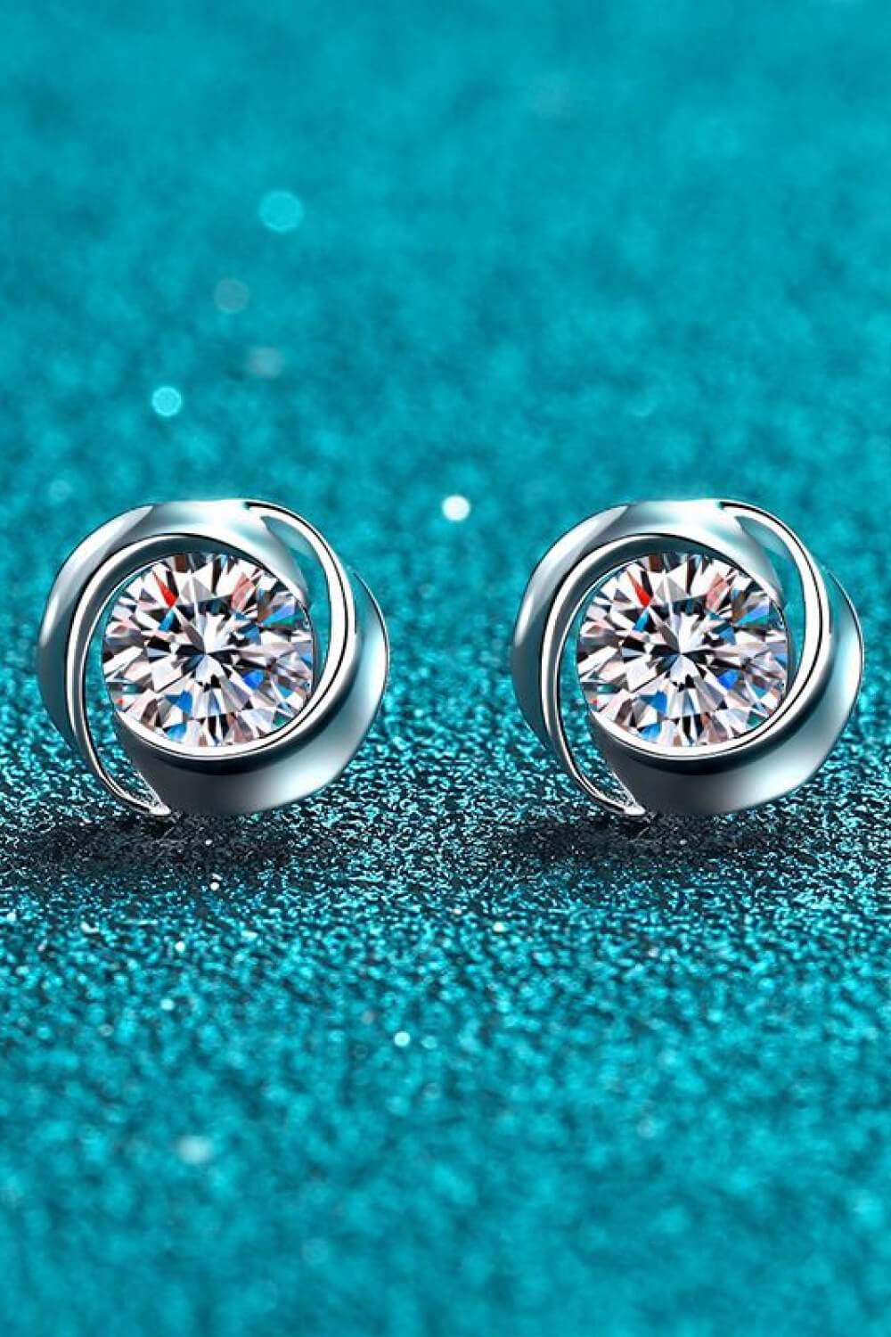 Feeling Fun Moissanite Stud Earrings Moissanite - Tophatter Daily Deals