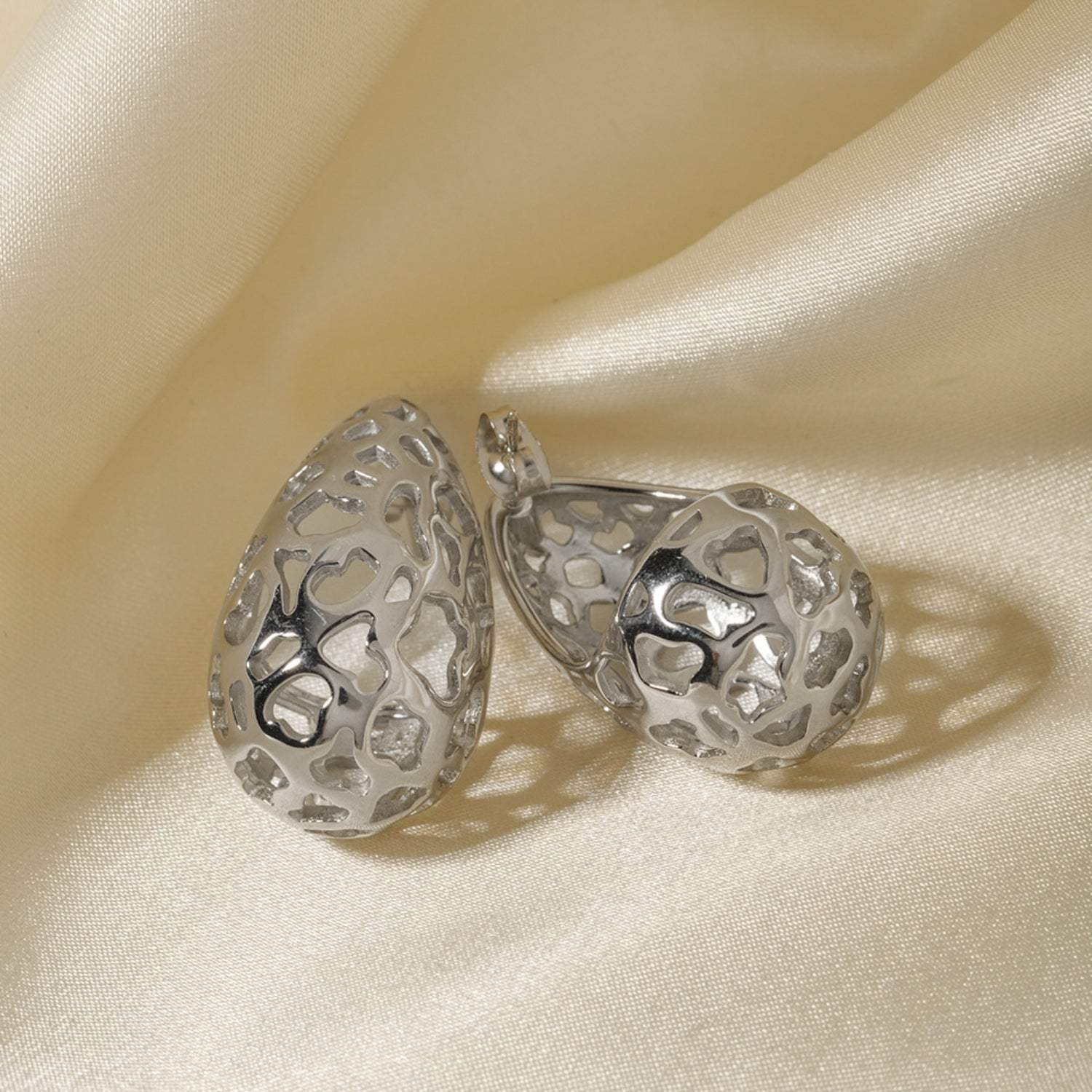 Stainless Steel Teardrop Hollowed Earrings Earrings - Tophatter Daily Deals