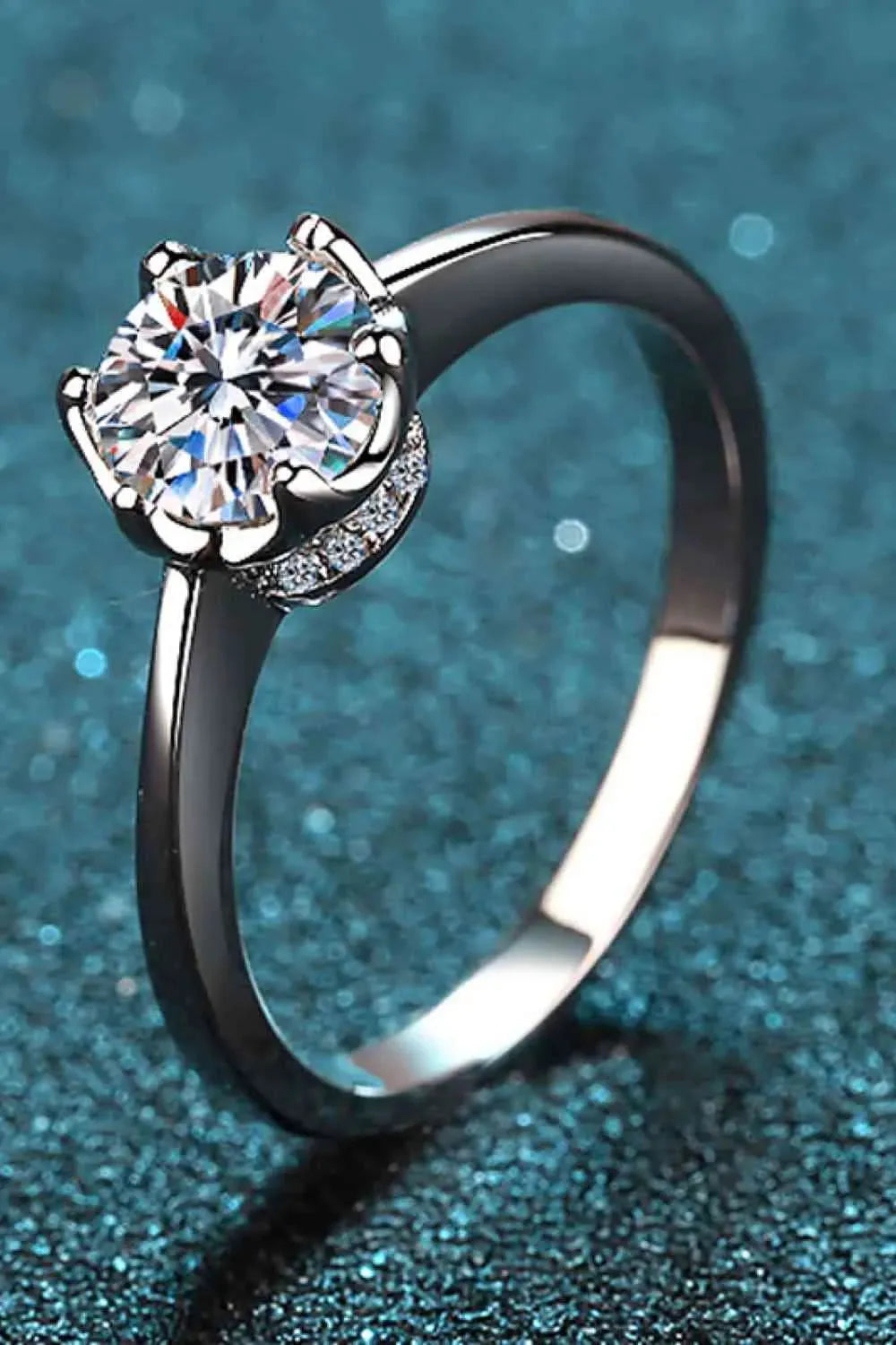 1 Carat Moissanite Rhodium-Plated Solitaire Ring Moissanite - Tophatter Daily Deals