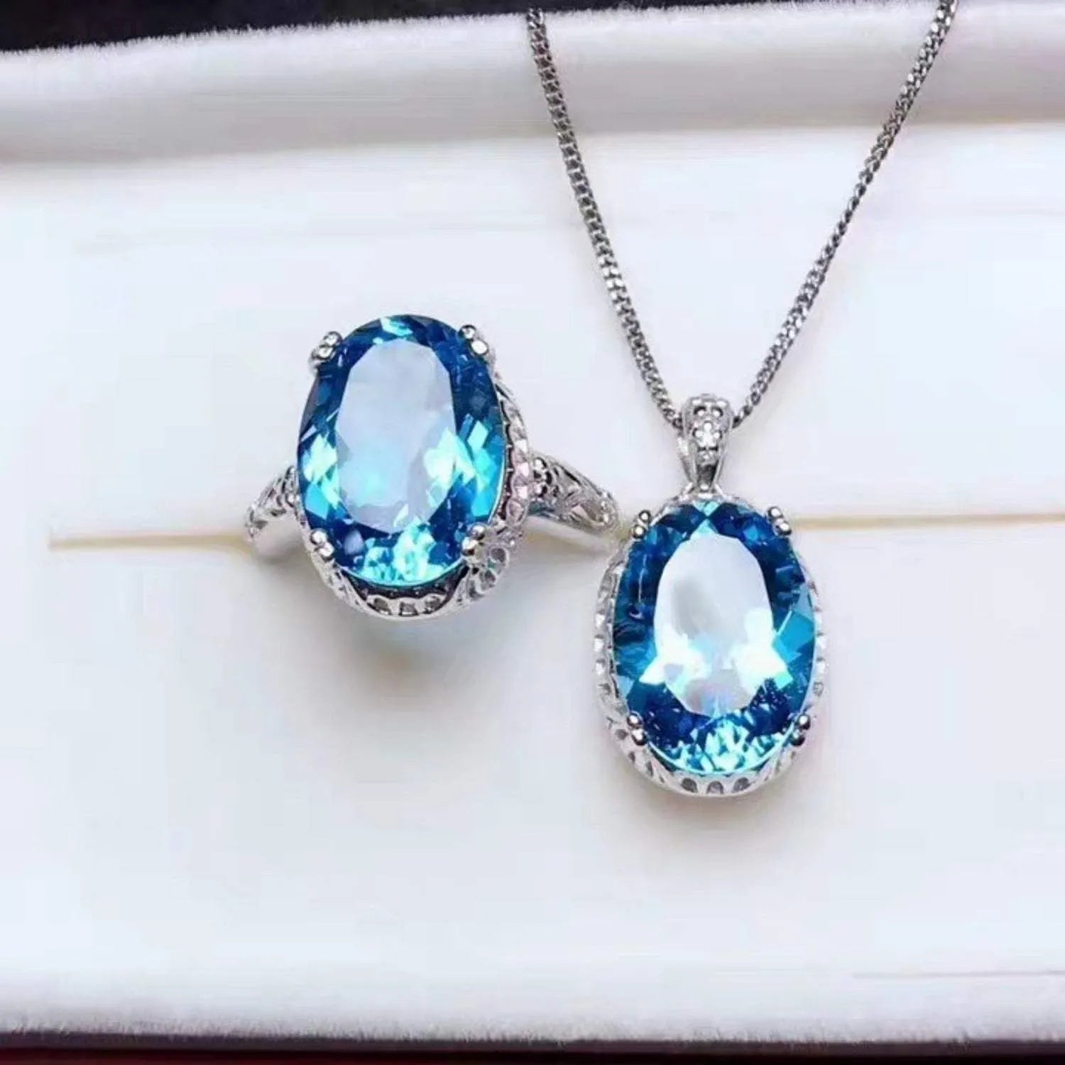 Platinum-Plated Artificial Gemstone Ring Rings - Tophatter Daily Deals