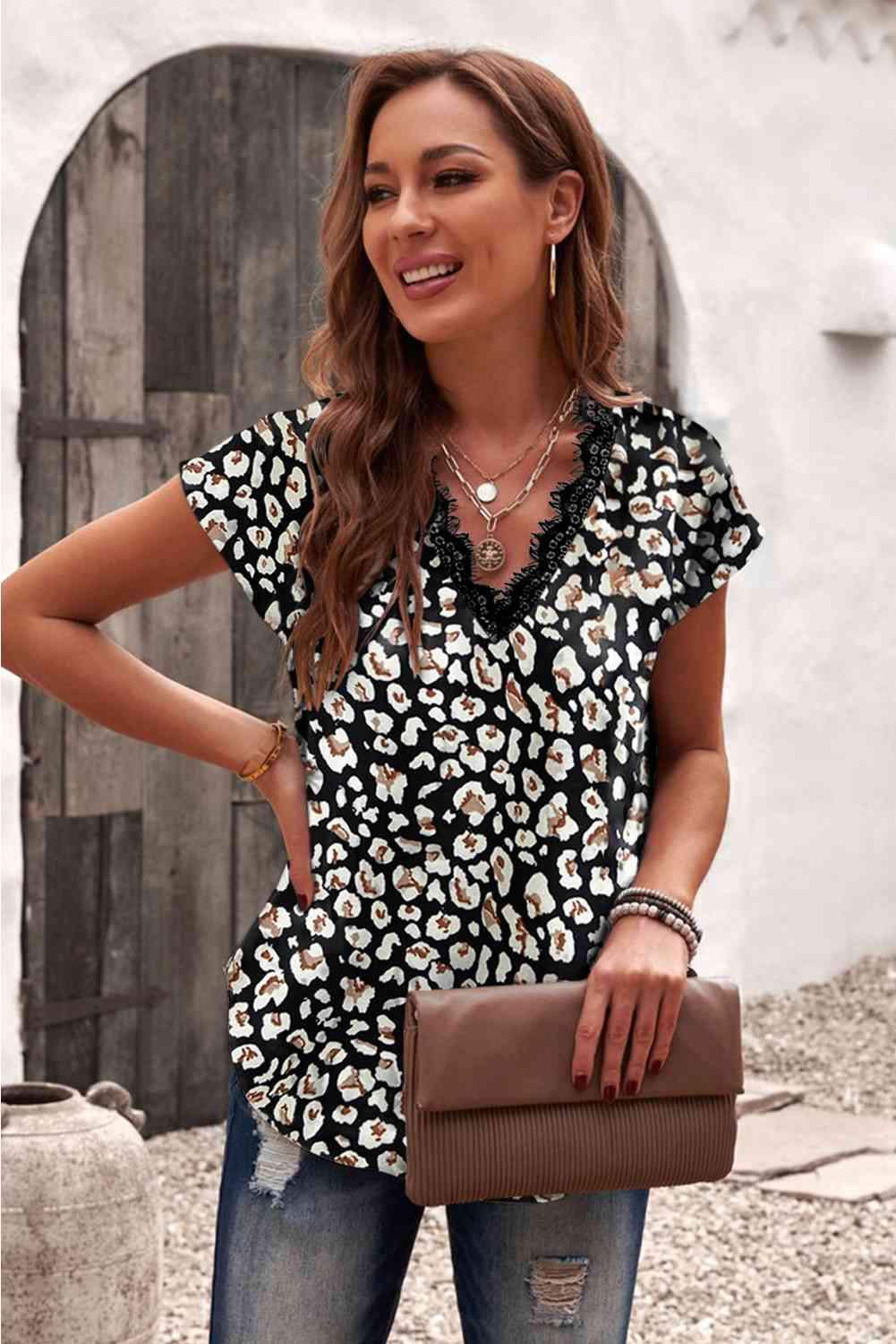 Printed Lace Trim V-Neck Short Sleeve Top Blouses - Tophatter Daily Deals