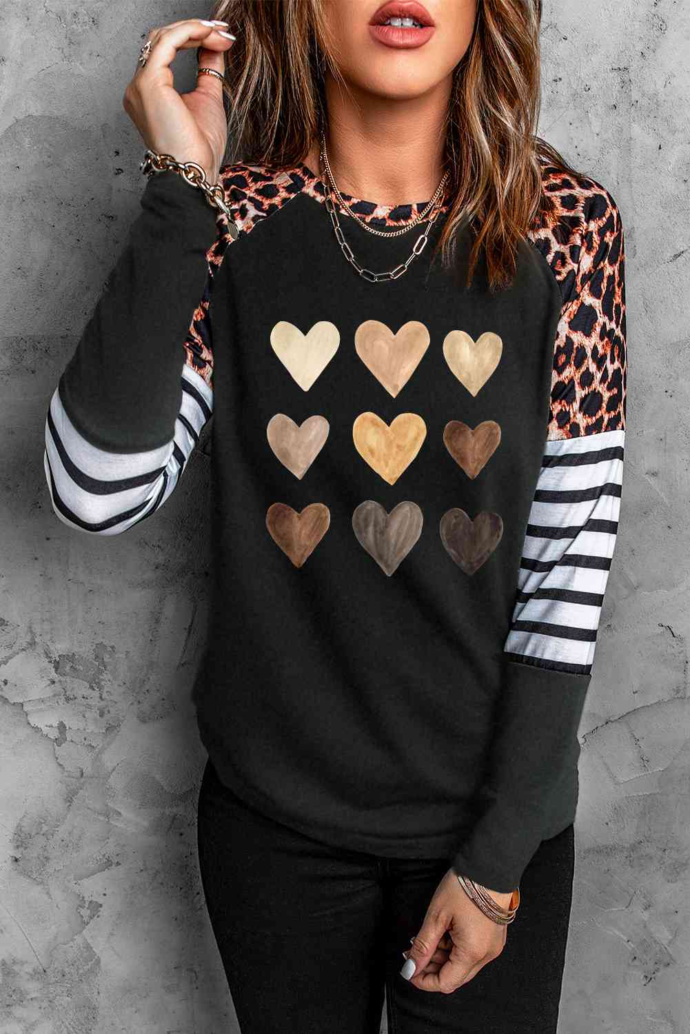 Heart Striped Long Raglan Sleeve Tee Women's T-Shirts - Tophatter Daily Deals