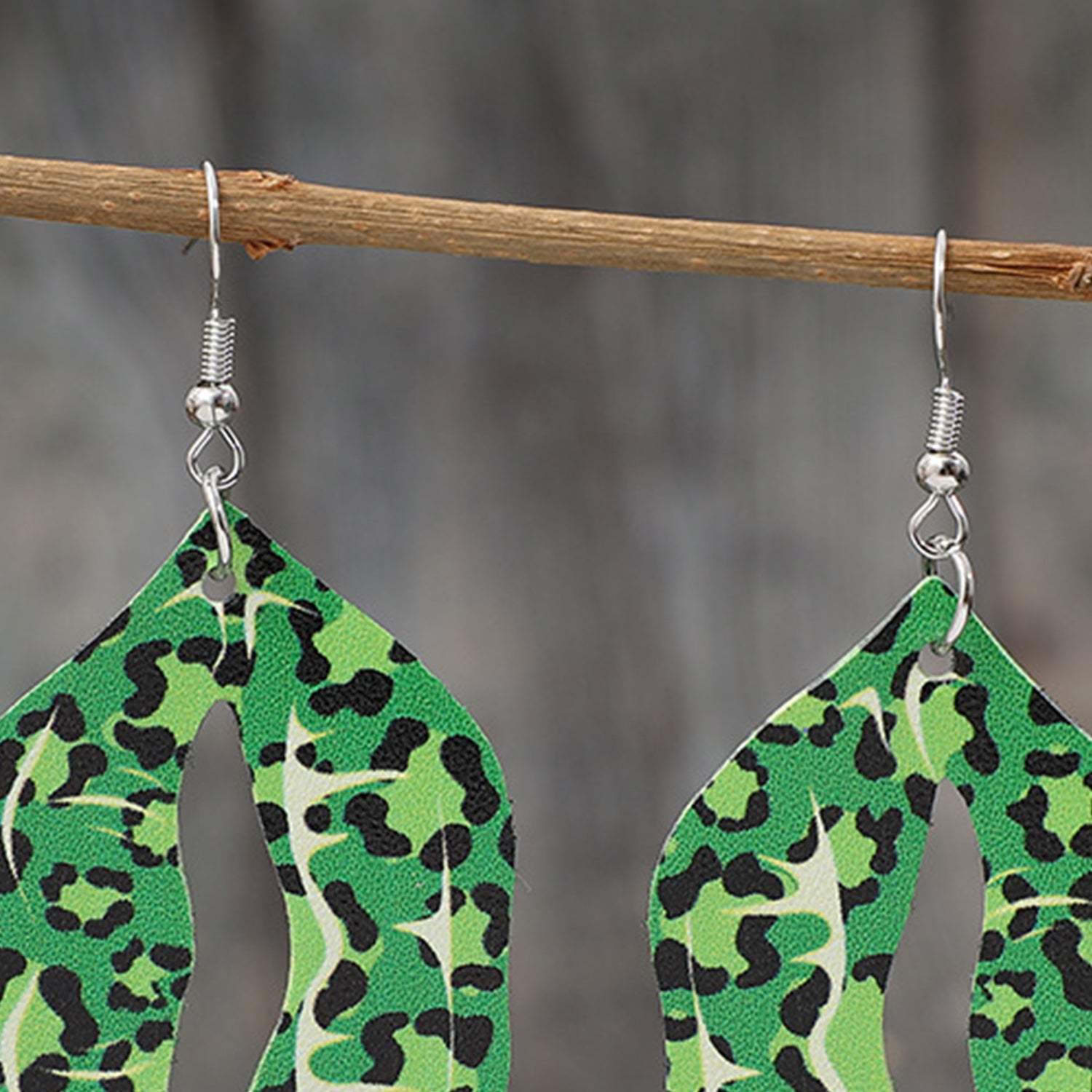 Leopard Lip Shape Leather Earrings Earrings - Tophatter Daily Deals