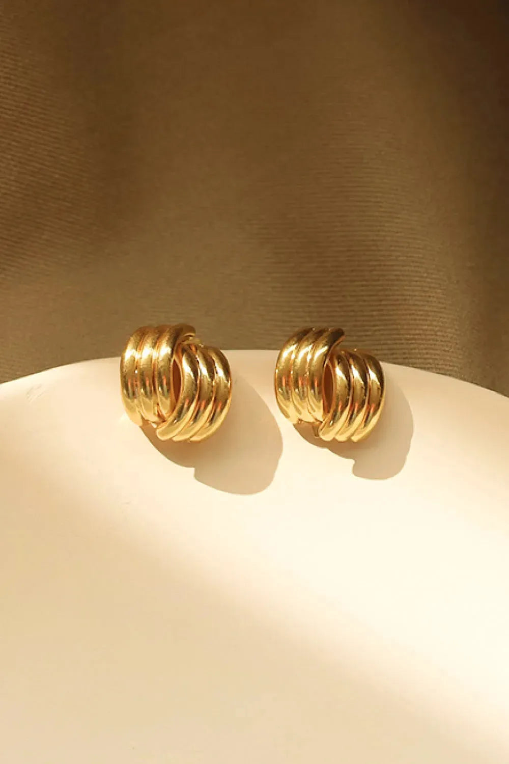 Line Design Stud Earrings Earrings - Tophatter Daily Deals