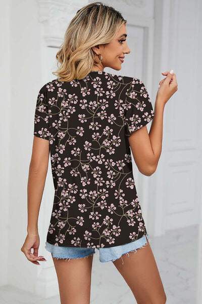 Floral V-Neck Short Sleeve T-Shirt Women's T-Shirts - Tophatter Daily Deals