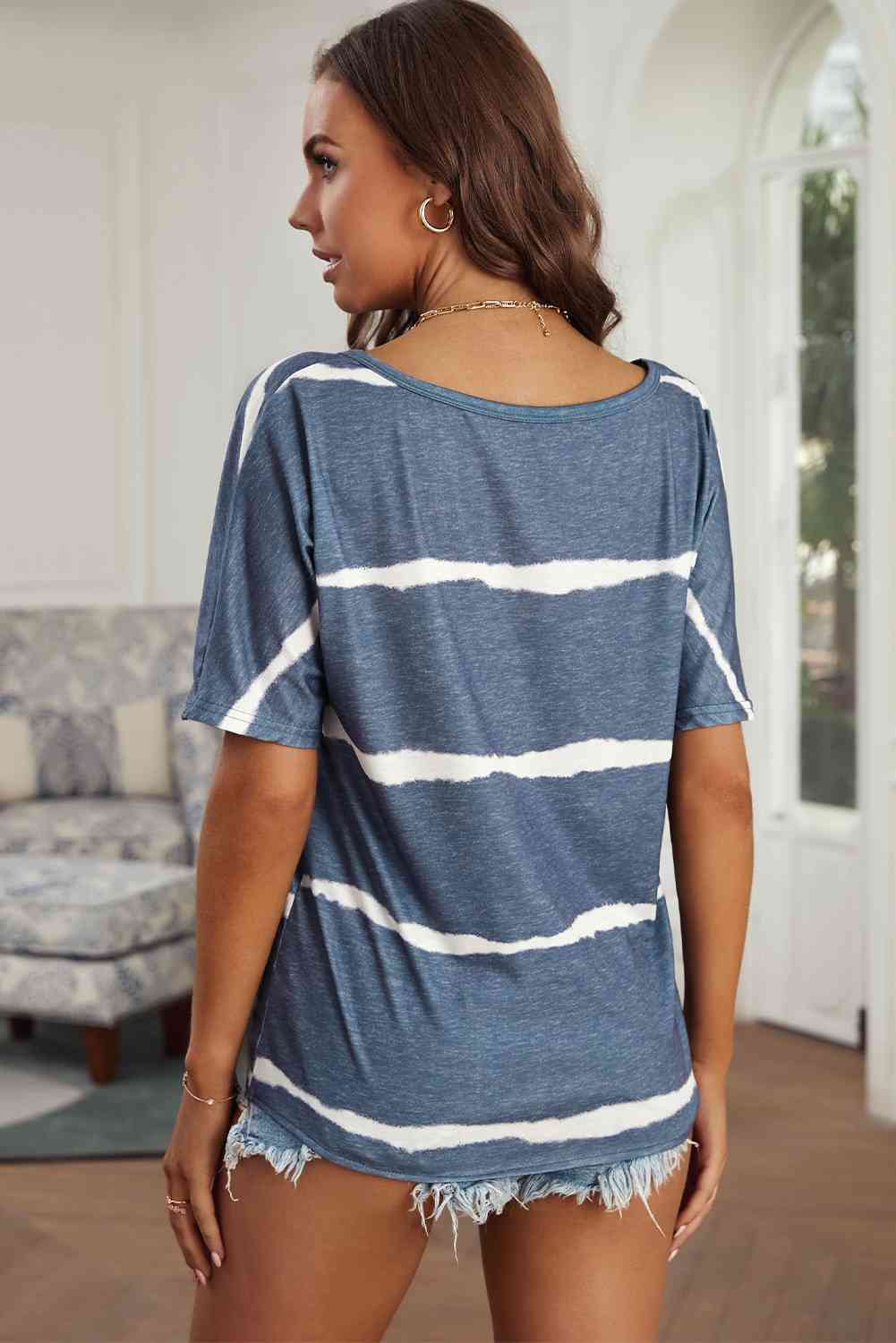 Striped Tie Front Tee Shirt Women's T-Shirts - Tophatter Daily Deals