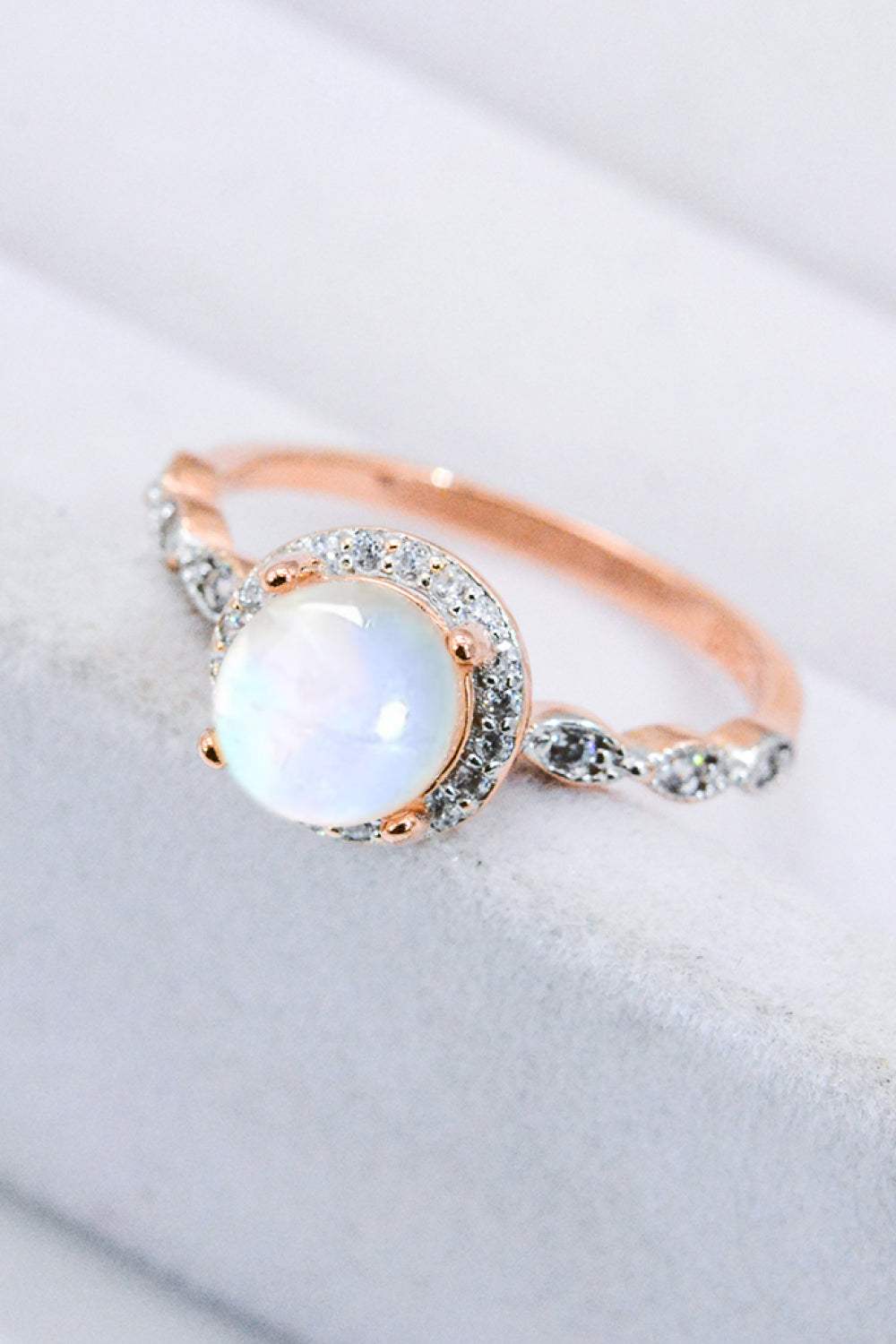 Round Moonstone Ring Moonstone - Tophatter Daily Deals