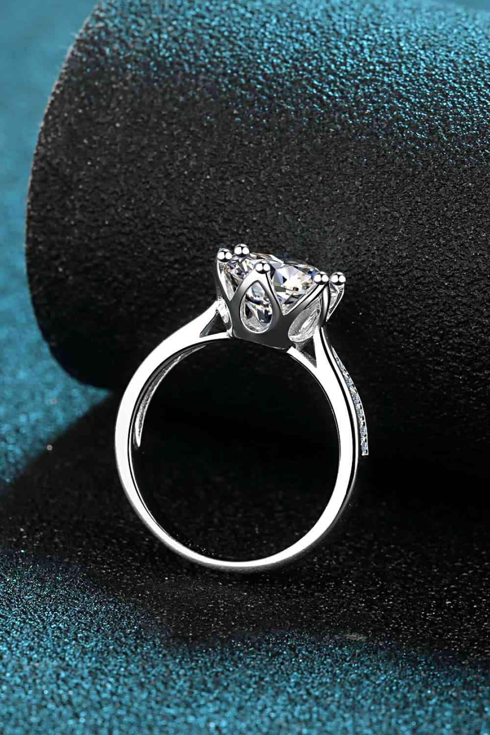 3 Carat Moissanite Rhodium-Plated Side Stone Ring Moissanite - Tophatter Daily Deals