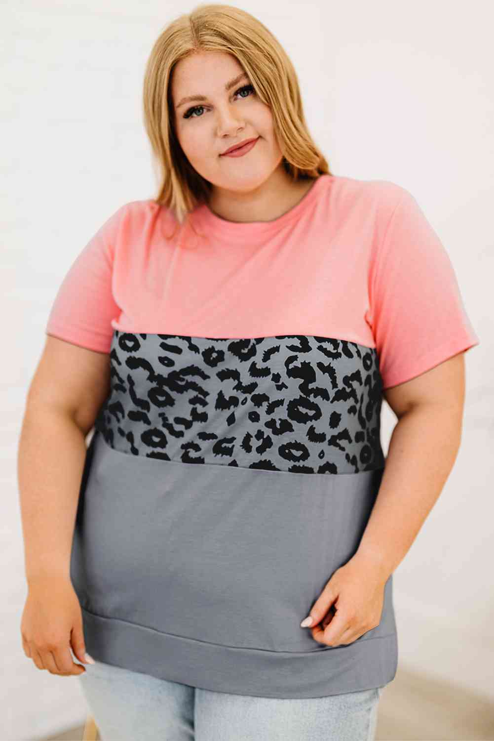 Plus Size Leopard Color Block T-Shirt Pink Gray 1X Women's T-Shirts - Tophatter Daily Deals