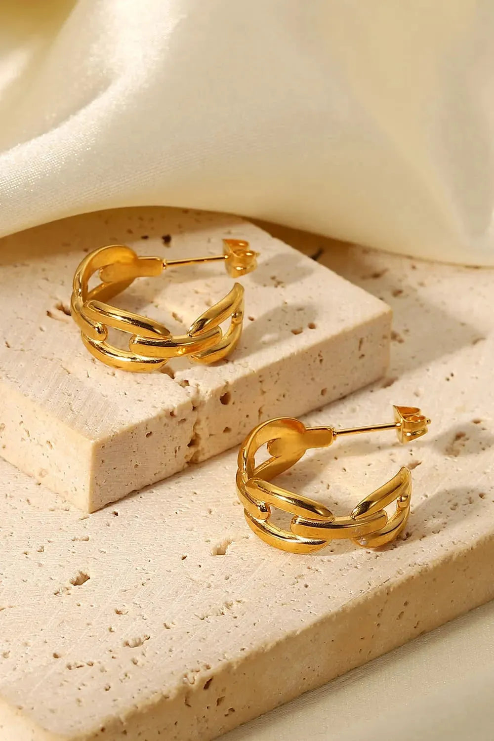 Stainless Steel C-Hoop Earrings Earrings - Tophatter Daily Deals