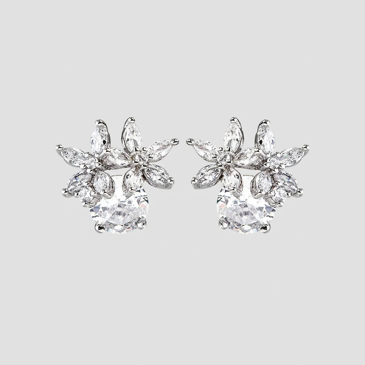 Zircon 925 Sterling Silver Flower Stud Earrings Earrings - Tophatter Daily Deals