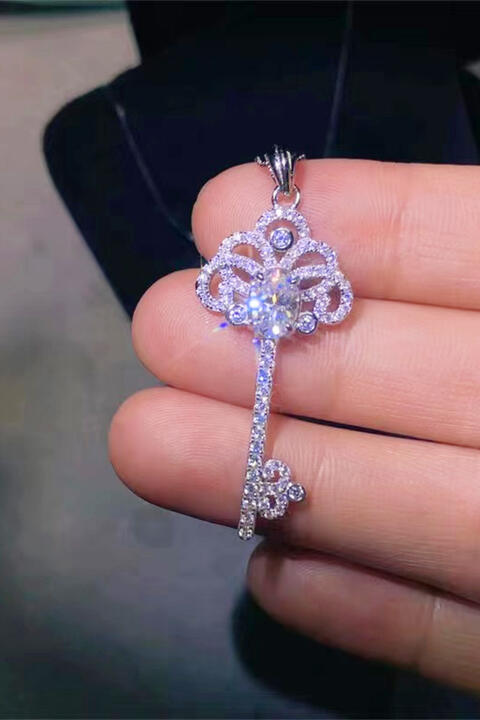 1 Carat Moissanite Key Pendant Necklace Moissanite - Tophatter Daily Deals